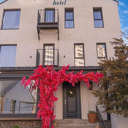 Mosh Mosh Boutique Hotel Αλμάτι Εξωτερικό φωτογραφία
