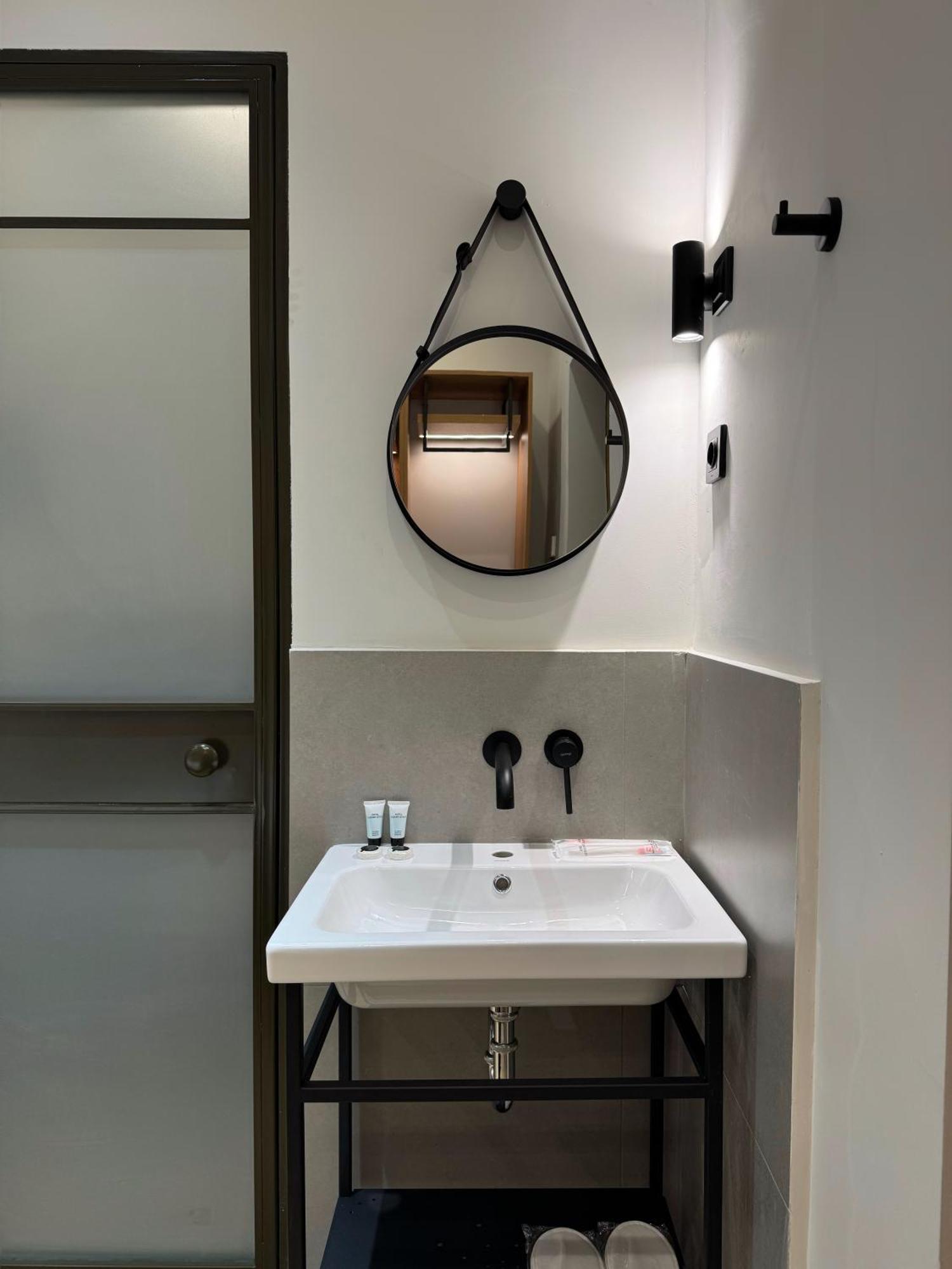 Mosh Mosh Boutique Hotel Αλμάτι Εξωτερικό φωτογραφία